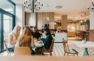 [P05] lobby » foto by Chloe <span class="label label-default labelC_thin small">NEVOTABILĂ</span>