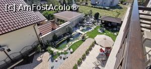 [P15] Vedere din balcon, spre zona de relaxare din curte. » foto by ⭐ValentinB_88⭐
 - 
<span class="allrVoted glyphicon glyphicon-heart hidden" id="av1496538"></span>
<a class="m-l-10 hidden" id="sv1496538" onclick="voting_Foto_DelVot(,1496538,29108)" role="button">șterge vot <span class="glyphicon glyphicon-remove"></span></a>
<a id="v91496538" class=" c-red"  onclick="voting_Foto_SetVot(1496538)" role="button"><span class="glyphicon glyphicon-heart-empty"></span> <b>LIKE</b> = Votează poza</a> <img class="hidden"  id="f1496538W9" src="/imagini/loader.gif" border="0" /><span class="AjErrMes hidden" id="e1496538ErM"></span>