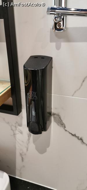 [P20] Săpun lichid. » foto by ⭐ValentinB_88⭐
 - 
<span class="allrVoted glyphicon glyphicon-heart hidden" id="av1496543"></span>
<a class="m-l-10 hidden" id="sv1496543" onclick="voting_Foto_DelVot(,1496543,29108)" role="button">șterge vot <span class="glyphicon glyphicon-remove"></span></a>
<a id="v91496543" class=" c-red"  onclick="voting_Foto_SetVot(1496543)" role="button"><span class="glyphicon glyphicon-heart-empty"></span> <b>LIKE</b> = Votează poza</a> <img class="hidden"  id="f1496543W9" src="/imagini/loader.gif" border="0" /><span class="AjErrMes hidden" id="e1496543ErM"></span>