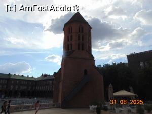 [P30] turnul Saint Demetrius » foto by Yolanda
 - 
<span class="allrVoted glyphicon glyphicon-heart hidden" id="av1497919"></span>
<a class="m-l-10 hidden" id="sv1497919" onclick="voting_Foto_DelVot(,1497919,29121)" role="button">șterge vot <span class="glyphicon glyphicon-remove"></span></a>
<a id="v91497919" class=" c-red"  onclick="voting_Foto_SetVot(1497919)" role="button"><span class="glyphicon glyphicon-heart-empty"></span> <b>LIKE</b> = Votează poza</a> <img class="hidden"  id="f1497919W9" src="/imagini/loader.gif" border="0" /><span class="AjErrMes hidden" id="e1497919ErM"></span>
