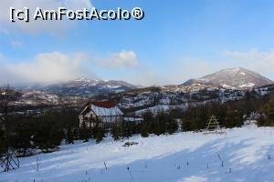 [P31] Corbeni, Case noi în vechiul Sat Antonești » foto by mprofeanu
 - 
<span class="allrVoted glyphicon glyphicon-heart hidden" id="av1127480"></span>
<a class="m-l-10 hidden" id="sv1127480" onclick="voting_Foto_DelVot(,1127480,29123)" role="button">șterge vot <span class="glyphicon glyphicon-remove"></span></a>
<a id="v91127480" class=" c-red"  onclick="voting_Foto_SetVot(1127480)" role="button"><span class="glyphicon glyphicon-heart-empty"></span> <b>LIKE</b> = Votează poza</a> <img class="hidden"  id="f1127480W9" src="/imagini/loader.gif" border="0" /><span class="AjErrMes hidden" id="e1127480ErM"></span>