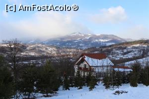 [P33] Corbeni, Case noi în vechiul Sat Antonești » foto by mprofeanu
 - 
<span class="allrVoted glyphicon glyphicon-heart hidden" id="av1127482"></span>
<a class="m-l-10 hidden" id="sv1127482" onclick="voting_Foto_DelVot(,1127482,29123)" role="button">șterge vot <span class="glyphicon glyphicon-remove"></span></a>
<a id="v91127482" class=" c-red"  onclick="voting_Foto_SetVot(1127482)" role="button"><span class="glyphicon glyphicon-heart-empty"></span> <b>LIKE</b> = Votează poza</a> <img class="hidden"  id="f1127482W9" src="/imagini/loader.gif" border="0" /><span class="AjErrMes hidden" id="e1127482ErM"></span>