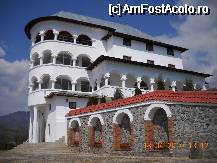 [P21] pe partea dreapta se pot observa niste banci,pe care puteai sta sa admiri peisajele zonei » foto by chelie_d
 - 
<span class="allrVoted glyphicon glyphicon-heart hidden" id="av67300"></span>
<a class="m-l-10 hidden" id="sv67300" onclick="voting_Foto_DelVot(,67300,29123)" role="button">șterge vot <span class="glyphicon glyphicon-remove"></span></a>
<a id="v967300" class=" c-red"  onclick="voting_Foto_SetVot(67300)" role="button"><span class="glyphicon glyphicon-heart-empty"></span> <b>LIKE</b> = Votează poza</a> <img class="hidden"  id="f67300W9" src="/imagini/loader.gif" border="0" /><span class="AjErrMes hidden" id="e67300ErM"></span>