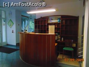 [P17] receptia hotel B&B » foto by Yolanda
 - 
<span class="allrVoted glyphicon glyphicon-heart hidden" id="av1499501"></span>
<a class="m-l-10 hidden" id="sv1499501" onclick="voting_Foto_DelVot(,1499501,29129)" role="button">șterge vot <span class="glyphicon glyphicon-remove"></span></a>
<a id="v91499501" class=" c-red"  onclick="voting_Foto_SetVot(1499501)" role="button"><span class="glyphicon glyphicon-heart-empty"></span> <b>LIKE</b> = Votează poza</a> <img class="hidden"  id="f1499501W9" src="/imagini/loader.gif" border="0" /><span class="AjErrMes hidden" id="e1499501ErM"></span>