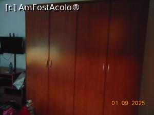 [P23] dulap  dublu » foto by Yolanda
 - 
<span class="allrVoted glyphicon glyphicon-heart hidden" id="av1499507"></span>
<a class="m-l-10 hidden" id="sv1499507" onclick="voting_Foto_DelVot(,1499507,29129)" role="button">șterge vot <span class="glyphicon glyphicon-remove"></span></a>
<a id="v91499507" class=" c-red"  onclick="voting_Foto_SetVot(1499507)" role="button"><span class="glyphicon glyphicon-heart-empty"></span> <b>LIKE</b> = Votează poza</a> <img class="hidden"  id="f1499507W9" src="/imagini/loader.gif" border="0" /><span class="AjErrMes hidden" id="e1499507ErM"></span>