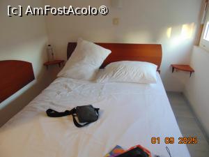 [P07] interior camera » foto by Yolanda
 - 
<span class="allrVoted glyphicon glyphicon-heart hidden" id="av1499491"></span>
<a class="m-l-10 hidden" id="sv1499491" onclick="voting_Foto_DelVot(,1499491,29129)" role="button">șterge vot <span class="glyphicon glyphicon-remove"></span></a>
<a id="v91499491" class=" c-red"  onclick="voting_Foto_SetVot(1499491)" role="button"><span class="glyphicon glyphicon-heart-empty"></span> <b>LIKE</b> = Votează poza</a> <img class="hidden"  id="f1499491W9" src="/imagini/loader.gif" border="0" /><span class="AjErrMes hidden" id="e1499491ErM"></span>