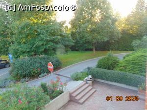 [P09] mult spatiu verde în fata hotelului, si liniste » foto by Yolanda
 - 
<span class="allrVoted glyphicon glyphicon-heart hidden" id="av1499493"></span>
<a class="m-l-10 hidden" id="sv1499493" onclick="voting_Foto_DelVot(,1499493,29129)" role="button">șterge vot <span class="glyphicon glyphicon-remove"></span></a>
<a id="v91499493" class=" c-red"  onclick="voting_Foto_SetVot(1499493)" role="button"><span class="glyphicon glyphicon-heart-empty"></span> <b>LIKE</b> = Votează poza</a> <img class="hidden"  id="f1499493W9" src="/imagini/loader.gif" border="0" /><span class="AjErrMes hidden" id="e1499493ErM"></span>