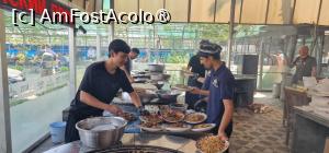 [P16] Besh Qozon Plov Center - Bucătăria » foto by adso
 - 
<span class="allrVoted glyphicon glyphicon-heart hidden" id="av1499649"></span>
<a class="m-l-10 hidden" id="sv1499649" onclick="voting_Foto_DelVot(,1499649,29131)" role="button">șterge vot <span class="glyphicon glyphicon-remove"></span></a>
<a id="v91499649" class=" c-red"  onclick="voting_Foto_SetVot(1499649)" role="button"><span class="glyphicon glyphicon-heart-empty"></span> <b>LIKE</b> = Votează poza</a> <img class="hidden"  id="f1499649W9" src="/imagini/loader.gif" border="0" /><span class="AjErrMes hidden" id="e1499649ErM"></span>