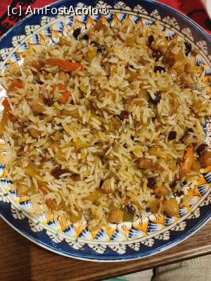 [P25] Besh Qozon Plov Center - Restaurantul » foto by adso
 - 
<span class="allrVoted glyphicon glyphicon-heart hidden" id="av1499658"></span>
<a class="m-l-10 hidden" id="sv1499658" onclick="voting_Foto_DelVot(,1499658,29131)" role="button">șterge vot <span class="glyphicon glyphicon-remove"></span></a>
<a id="v91499658" class=" c-red"  onclick="voting_Foto_SetVot(1499658)" role="button"><span class="glyphicon glyphicon-heart-empty"></span> <b>LIKE</b> = Votează poza</a> <img class="hidden"  id="f1499658W9" src="/imagini/loader.gif" border="0" /><span class="AjErrMes hidden" id="e1499658ErM"></span>