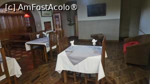 [P02] pe la restaurant » foto by robert
 - 
<span class="allrVoted glyphicon glyphicon-heart hidden" id="av1500568"></span>
<a class="m-l-10 hidden" id="sv1500568" onclick="voting_Foto_DelVot(,1500568,29138)" role="button">șterge vot <span class="glyphicon glyphicon-remove"></span></a>
<a id="v91500568" class=" c-red"  onclick="voting_Foto_SetVot(1500568)" role="button"><span class="glyphicon glyphicon-heart-empty"></span> <b>LIKE</b> = Votează poza</a> <img class="hidden"  id="f1500568W9" src="/imagini/loader.gif" border="0" /><span class="AjErrMes hidden" id="e1500568ErM"></span>