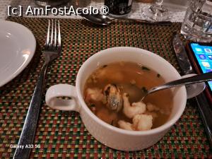 [P07] Dine Around la restaurantul spaniol Aubergine - sopa de mariscos » foto by nicole33
 - 
<span class="allrVoted glyphicon glyphicon-heart hidden" id="av1501320"></span>
<a class="m-l-10 hidden" id="sv1501320" onclick="voting_Foto_DelVot(,1501320,29142)" role="button">șterge vot <span class="glyphicon glyphicon-remove"></span></a>
<a id="v91501320" class=" c-red"  onclick="voting_Foto_SetVot(1501320)" role="button"><span class="glyphicon glyphicon-heart-empty"></span> <b>LIKE</b> = Votează poza</a> <img class="hidden"  id="f1501320W9" src="/imagini/loader.gif" border="0" /><span class="AjErrMes hidden" id="e1501320ErM"></span>