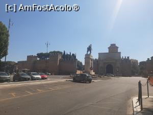 [P04] Porta Pia » foto by adso
 - 
<span class="allrVoted glyphicon glyphicon-heart hidden" id="av1501375"></span>
<a class="m-l-10 hidden" id="sv1501375" onclick="voting_Foto_DelVot(,1501375,29143)" role="button">șterge vot <span class="glyphicon glyphicon-remove"></span></a>
<a id="v91501375" class=" c-red"  onclick="voting_Foto_SetVot(1501375)" role="button"><span class="glyphicon glyphicon-heart-empty"></span> <b>LIKE</b> = Votează poza</a> <img class="hidden"  id="f1501375W9" src="/imagini/loader.gif" border="0" /><span class="AjErrMes hidden" id="e1501375ErM"></span>