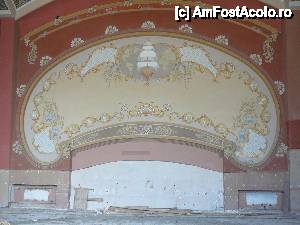 [P12] ... şi 'scoica' peretelui opus » foto by Claudiu U.
 - 
<span class="allrVoted glyphicon glyphicon-heart hidden" id="av399192"></span>
<a class="m-l-10 hidden" id="sv399192" onclick="voting_Foto_DelVot(,399192,29149)" role="button">șterge vot <span class="glyphicon glyphicon-remove"></span></a>
<a id="v9399192" class=" c-red"  onclick="voting_Foto_SetVot(399192)" role="button"><span class="glyphicon glyphicon-heart-empty"></span> <b>LIKE</b> = Votează poza</a> <img class="hidden"  id="f399192W9" src="/imagini/loader.gif" border="0" /><span class="AjErrMes hidden" id="e399192ErM"></span>