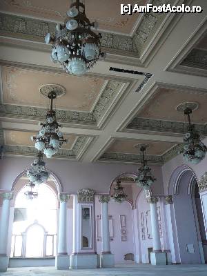 [P16] Ne-am întors la parter, în sala de joc » foto by Claudiu U.
 - 
<span class="allrVoted glyphicon glyphicon-heart hidden" id="av399196"></span>
<a class="m-l-10 hidden" id="sv399196" onclick="voting_Foto_DelVot(,399196,29149)" role="button">șterge vot <span class="glyphicon glyphicon-remove"></span></a>
<a id="v9399196" class=" c-red"  onclick="voting_Foto_SetVot(399196)" role="button"><span class="glyphicon glyphicon-heart-empty"></span> <b>LIKE</b> = Votează poza</a> <img class="hidden"  id="f399196W9" src="/imagini/loader.gif" border="0" /><span class="AjErrMes hidden" id="e399196ErM"></span>