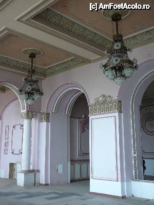 [P03] Aspect din interiorul sălii de joc » foto by Claudiu U.
 - 
<span class="allrVoted glyphicon glyphicon-heart hidden" id="av399179"></span>
<a class="m-l-10 hidden" id="sv399179" onclick="voting_Foto_DelVot(,399179,29149)" role="button">șterge vot <span class="glyphicon glyphicon-remove"></span></a>
<a id="v9399179" class=" c-red"  onclick="voting_Foto_SetVot(399179)" role="button"><span class="glyphicon glyphicon-heart-empty"></span> <b>LIKE</b> = Votează poza</a> <img class="hidden"  id="f399179W9" src="/imagini/loader.gif" border="0" /><span class="AjErrMes hidden" id="e399179ErM"></span>