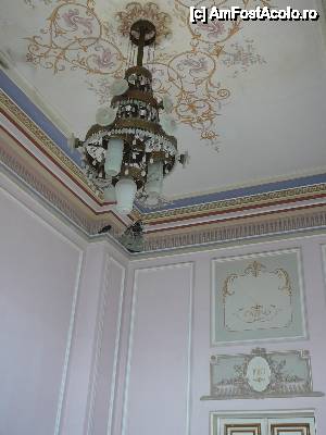 [P06] Un colţ 'frumos' al sălii de lectură de la parter » foto by Claudiu U.
 - 
<span class="allrVoted glyphicon glyphicon-heart hidden" id="av399183"></span>
<a class="m-l-10 hidden" id="sv399183" onclick="voting_Foto_DelVot(,399183,29149)" role="button">șterge vot <span class="glyphicon glyphicon-remove"></span></a>
<a id="v9399183" class=" c-red"  onclick="voting_Foto_SetVot(399183)" role="button"><span class="glyphicon glyphicon-heart-empty"></span> <b>LIKE</b> = Votează poza</a> <img class="hidden"  id="f399183W9" src="/imagini/loader.gif" border="0" /><span class="AjErrMes hidden" id="e399183ErM"></span>