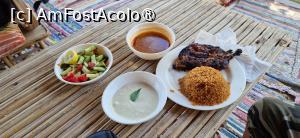 [P10] 10. Ciorbă, salată, humus și  pui la grătar, pentru Mihai. » foto by doinafil
 - 
<span class="allrVoted glyphicon glyphicon-heart hidden" id="av1502775"></span>
<a class="m-l-10 hidden" id="sv1502775" onclick="voting_Foto_DelVot(,1502775,29152)" role="button">șterge vot <span class="glyphicon glyphicon-remove"></span></a>
<a id="v91502775" class=" c-red"  onclick="voting_Foto_SetVot(1502775)" role="button"><span class="glyphicon glyphicon-heart-empty"></span> <b>LIKE</b> = Votează poza</a> <img class="hidden"  id="f1502775W9" src="/imagini/loader.gif" border="0" /><span class="AjErrMes hidden" id="e1502775ErM"></span>