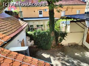 [P23] Gentry11 Rooms & More; curtea interioară » foto by crismis
 - 
<span class="allrVoted glyphicon glyphicon-heart hidden" id="av1503280"></span>
<a class="m-l-10 hidden" id="sv1503280" onclick="voting_Foto_DelVot(,1503280,29158)" role="button">șterge vot <span class="glyphicon glyphicon-remove"></span></a>
<a id="v91503280" class=" c-red"  onclick="voting_Foto_SetVot(1503280)" role="button"><span class="glyphicon glyphicon-heart-empty"></span> <b>LIKE</b> = Votează poza</a> <img class="hidden"  id="f1503280W9" src="/imagini/loader.gif" border="0" /><span class="AjErrMes hidden" id="e1503280ErM"></span>