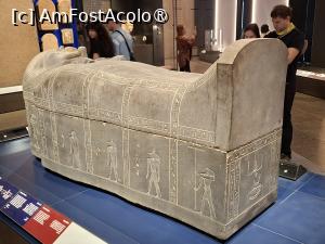 [P84] GEM, Galeria 11, Sarcofagul lui Nesptah, guvernator al Egiptului de Jos, Dinastia 26, Teba, material dur diorit » foto by mprofeanu
 - 
<span class="allrVoted glyphicon glyphicon-heart hidden" id="av1527028"></span>
<a class="m-l-10 hidden" id="sv1527028" onclick="voting_Foto_DelVot(,1527028,29165)" role="button">șterge vot <span class="glyphicon glyphicon-remove"></span></a>
<a id="v91527028" class=" c-red"  onclick="voting_Foto_SetVot(1527028)" role="button"><span class="glyphicon glyphicon-heart-empty"></span> <b>LIKE</b> = Votează poza</a> <img class="hidden"  id="f1527028W9" src="/imagini/loader.gif" border="0" /><span class="AjErrMes hidden" id="e1527028ErM"></span>