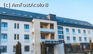 [P01] Hotel Padeșul - Făget » foto by zlatna
 - 
<span class="allrVoted glyphicon glyphicon-heart hidden" id="av1506306"></span>
<a class="m-l-10 hidden" id="sv1506306" onclick="voting_Foto_DelVot(,1506306,29176)" role="button">șterge vot <span class="glyphicon glyphicon-remove"></span></a>
<a id="v91506306" class=" c-red"  onclick="voting_Foto_SetVot(1506306)" role="button"><span class="glyphicon glyphicon-heart-empty"></span> <b>LIKE</b> = Votează poza</a> <img class="hidden"  id="f1506306W9" src="/imagini/loader.gif" border="0" /><span class="AjErrMes hidden" id="e1506306ErM"></span>