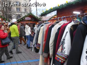 [P10] București - T&acirc;rgul de Crăciun 2022. Oferte și privitori. » foto by iulianic
 - 
<span class="allrVoted glyphicon glyphicon-heart hidden" id="av1341634"></span>
<a class="m-l-10 hidden" id="sv1341634" onclick="voting_Foto_DelVot(,1341634,29197)" role="button">șterge vot <span class="glyphicon glyphicon-remove"></span></a>
<a id="v91341634" class=" c-red"  onclick="voting_Foto_SetVot(1341634)" role="button"><span class="glyphicon glyphicon-heart-empty"></span> <b>LIKE</b> = Votează poza</a> <img class="hidden"  id="f1341634W9" src="/imagini/loader.gif" border="0" /><span class="AjErrMes hidden" id="e1341634ErM"></span>