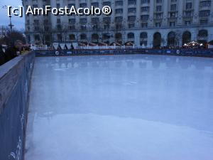 [P32] București - T&acirc;rgul de Crăciun 2022. Patinoarul transformat &icirc;n lac. » foto by iulianic
 - 
<span class="allrVoted glyphicon glyphicon-heart hidden" id="av1341656"></span>
<a class="m-l-10 hidden" id="sv1341656" onclick="voting_Foto_DelVot(,1341656,29197)" role="button">șterge vot <span class="glyphicon glyphicon-remove"></span></a>
<a id="v91341656" class=" c-red"  onclick="voting_Foto_SetVot(1341656)" role="button"><span class="glyphicon glyphicon-heart-empty"></span> <b>LIKE</b> = Votează poza</a> <img class="hidden"  id="f1341656W9" src="/imagini/loader.gif" border="0" /><span class="AjErrMes hidden" id="e1341656ErM"></span>