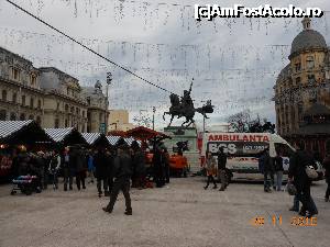 [P31] Târgul de Crăciun - Mihai Viteazul la Târgul Bucureștilor.  » foto by iulianic
 - 
<span class="allrVoted glyphicon glyphicon-heart hidden" id="av695551"></span>
<a class="m-l-10 hidden" id="sv695551" onclick="voting_Foto_DelVot(,695551,29197)" role="button">șterge vot <span class="glyphicon glyphicon-remove"></span></a>
<a id="v9695551" class=" c-red"  onclick="voting_Foto_SetVot(695551)" role="button"><span class="glyphicon glyphicon-heart-empty"></span> <b>LIKE</b> = Votează poza</a> <img class="hidden"  id="f695551W9" src="/imagini/loader.gif" border="0" /><span class="AjErrMes hidden" id="e695551ErM"></span>