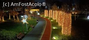 [P03] West Side Christmas Market. » foto by tata123 🔱
 - 
<span class="allrVoted glyphicon glyphicon-heart hidden" id="av1462726"></span>
<a class="m-l-10 hidden" id="sv1462726" onclick="voting_Foto_DelVot(,1462726,29197)" role="button">șterge vot <span class="glyphicon glyphicon-remove"></span></a>
<a id="v91462726" class=" c-red"  onclick="voting_Foto_SetVot(1462726)" role="button"><span class="glyphicon glyphicon-heart-empty"></span> <b>LIKE</b> = Votează poza</a> <img class="hidden"  id="f1462726W9" src="/imagini/loader.gif" border="0" /><span class="AjErrMes hidden" id="e1462726ErM"></span>