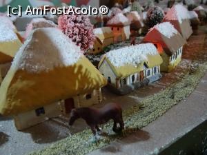 [P16] Aspect din dioramă.  » foto by tata123 🔱
 - 
<span class="allrVoted glyphicon glyphicon-heart hidden" id="av1133757"></span>
<a class="m-l-10 hidden" id="sv1133757" onclick="voting_Foto_DelVot(,1133757,29197)" role="button">șterge vot <span class="glyphicon glyphicon-remove"></span></a>
<a id="v91133757" class=" c-red"  onclick="voting_Foto_SetVot(1133757)" role="button"><span class="glyphicon glyphicon-heart-empty"></span> <b>LIKE</b> = Votează poza</a> <img class="hidden"  id="f1133757W9" src="/imagini/loader.gif" border="0" /><span class="AjErrMes hidden" id="e1133757ErM"></span>