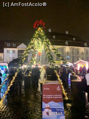 [P29] Târgul de crăciun » foto by AZE
 - 
<span class="allrVoted glyphicon glyphicon-heart hidden" id="av1341714"></span>
<a class="m-l-10 hidden" id="sv1341714" onclick="voting_Foto_DelVot(,1341714,29199)" role="button">șterge vot <span class="glyphicon glyphicon-remove"></span></a>
<a id="v91341714" class=" c-red"  onclick="voting_Foto_SetVot(1341714)" role="button"><span class="glyphicon glyphicon-heart-empty"></span> <b>LIKE</b> = Votează poza</a> <img class="hidden"  id="f1341714W9" src="/imagini/loader.gif" border="0" /><span class="AjErrMes hidden" id="e1341714ErM"></span>