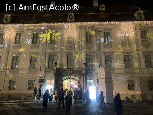 [P02] Se poate vizita și muzeul dar în curte este un altfel de crăciun » foto by AZE
 - 
<span class="allrVoted glyphicon glyphicon-heart hidden" id="av1399693"></span>
<a class="m-l-10 hidden" id="sv1399693" onclick="voting_Foto_DelVot(,1399693,29199)" role="button">șterge vot <span class="glyphicon glyphicon-remove"></span></a>
<a id="v91399693" class=" c-red"  onclick="voting_Foto_SetVot(1399693)" role="button"><span class="glyphicon glyphicon-heart-empty"></span> <b>LIKE</b> = Votează poza</a> <img class="hidden"  id="f1399693W9" src="/imagini/loader.gif" border="0" /><span class="AjErrMes hidden" id="e1399693ErM"></span>