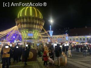 [P33] Târgul din Piața Mare,ediția 2023 » foto by AZE
 - 
<span class="allrVoted glyphicon glyphicon-heart hidden" id="av1399724"></span>
<a class="m-l-10 hidden" id="sv1399724" onclick="voting_Foto_DelVot(,1399724,29199)" role="button">șterge vot <span class="glyphicon glyphicon-remove"></span></a>
<a id="v91399724" class=" c-red"  onclick="voting_Foto_SetVot(1399724)" role="button"><span class="glyphicon glyphicon-heart-empty"></span> <b>LIKE</b> = Votează poza</a> <img class="hidden"  id="f1399724W9" src="/imagini/loader.gif" border="0" /><span class="AjErrMes hidden" id="e1399724ErM"></span>