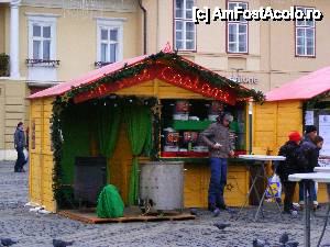 [P13] vin fiert şi castane coapte » foto by vasilica
 - 
<span class="allrVoted glyphicon glyphicon-heart hidden" id="av388857"></span>
<a class="m-l-10 hidden" id="sv388857" onclick="voting_Foto_DelVot(,388857,29199)" role="button">șterge vot <span class="glyphicon glyphicon-remove"></span></a>
<a id="v9388857" class=" c-red"  onclick="voting_Foto_SetVot(388857)" role="button"><span class="glyphicon glyphicon-heart-empty"></span> <b>LIKE</b> = Votează poza</a> <img class="hidden"  id="f388857W9" src="/imagini/loader.gif" border="0" /><span class="AjErrMes hidden" id="e388857ErM"></span>