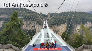 [P05] The Glass Bridge and Grand Canyon Zhangjiajie » foto by elenaadina
 - 
<span class="allrVoted glyphicon glyphicon-heart hidden" id="av1510287"></span>
<a class="m-l-10 hidden" id="sv1510287" onclick="voting_Foto_DelVot(,1510287,29201)" role="button">șterge vot <span class="glyphicon glyphicon-remove"></span></a>
<a id="v91510287" class=" c-red"  onclick="voting_Foto_SetVot(1510287)" role="button"><span class="glyphicon glyphicon-heart-empty"></span> <b>LIKE</b> = Votează poza</a> <img class="hidden"  id="f1510287W9" src="/imagini/loader.gif" border="0" /><span class="AjErrMes hidden" id="e1510287ErM"></span>