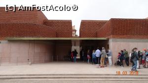 [P25] Cladirea Muzeului YSL, intrarea » foto by mecut
 - 
<span class="allrVoted glyphicon glyphicon-heart hidden" id="av1014847"></span>
<a class="m-l-10 hidden" id="sv1014847" onclick="voting_Foto_DelVot(,1014847,29203)" role="button">șterge vot <span class="glyphicon glyphicon-remove"></span></a>
<a id="v91014847" class=" c-red"  onclick="voting_Foto_SetVot(1014847)" role="button"><span class="glyphicon glyphicon-heart-empty"></span> <b>LIKE</b> = Votează poza</a> <img class="hidden"  id="f1014847W9" src="/imagini/loader.gif" border="0" /><span class="AjErrMes hidden" id="e1014847ErM"></span>