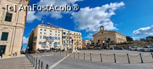 [P03] Hotel Castille, Piața Castille și în dreapta Clădirea Bursei » foto by irinad
 - 
<span class="allrVoted glyphicon glyphicon-heart hidden" id="av1511567"></span>
<a class="m-l-10 hidden" id="sv1511567" onclick="voting_Foto_DelVot(,1511567,29207)" role="button">șterge vot <span class="glyphicon glyphicon-remove"></span></a>
<a id="v91511567" class=" c-red"  onclick="voting_Foto_SetVot(1511567)" role="button"><span class="glyphicon glyphicon-heart-empty"></span> <b>LIKE</b> = Votează poza</a> <img class="hidden"  id="f1511567W9" src="/imagini/loader.gif" border="0" /><span class="AjErrMes hidden" id="e1511567ErM"></span>