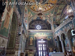 [P30] Catedrala » foto by Carmen Ion
 - 
<span class="allrVoted glyphicon glyphicon-heart hidden" id="av1521943"></span>
<a class="m-l-10 hidden" id="sv1521943" onclick="voting_Foto_DelVot(,1521943,29208)" role="button">șterge vot <span class="glyphicon glyphicon-remove"></span></a>
<a id="v91521943" class=" c-red"  onclick="voting_Foto_SetVot(1521943)" role="button"><span class="glyphicon glyphicon-heart-empty"></span> <b>LIKE</b> = Votează poza</a> <img class="hidden"  id="f1521943W9" src="/imagini/loader.gif" border="0" /><span class="AjErrMes hidden" id="e1521943ErM"></span>