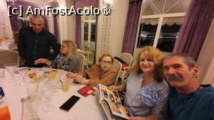 [P02] Masa nr.7 » foto by Michi
 - 
<span class="allrVoted glyphicon glyphicon-heart hidden" id="av1523028"></span>
<a class="m-l-10 hidden" id="sv1523028" onclick="voting_Foto_DelVot(,1523028,29208)" role="button">șterge vot <span class="glyphicon glyphicon-remove"></span></a>
<a id="v91523028" class=" c-red"  onclick="voting_Foto_SetVot(1523028)" role="button"><span class="glyphicon glyphicon-heart-empty"></span> <b>LIKE</b> = Votează poza</a> <img class="hidden"  id="f1523028W9" src="/imagini/loader.gif" border="0" /><span class="AjErrMes hidden" id="e1523028ErM"></span>