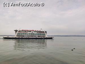 [P52] Vaporașele plutind pe lac alături de rațe și lebede » foto by crismis
 - 
<span class="allrVoted glyphicon glyphicon-heart hidden" id="av1513942"></span>
<a class="m-l-10 hidden" id="sv1513942" onclick="voting_Foto_DelVot(,1513942,29221)" role="button">șterge vot <span class="glyphicon glyphicon-remove"></span></a>
<a id="v91513942" class=" c-red"  onclick="voting_Foto_SetVot(1513942)" role="button"><span class="glyphicon glyphicon-heart-empty"></span> <b>LIKE</b> = Votează poza</a> <img class="hidden"  id="f1513942W9" src="/imagini/loader.gif" border="0" /><span class="AjErrMes hidden" id="e1513942ErM"></span>