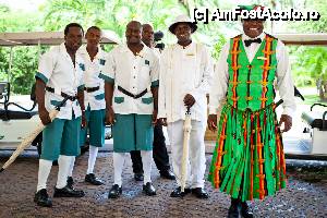 [P28] Edward Minyoi supranumit The Storyteller. Iti poate vorbi despre orice, Rhodesia, Kenneth Kaunda, fotbal...  » foto by christian26ro
 - 
<span class="allrVoted glyphicon glyphicon-heart hidden" id="av409287"></span>
<a class="m-l-10 hidden" id="sv409287" onclick="voting_Foto_DelVot(,409287,29229)" role="button">șterge vot <span class="glyphicon glyphicon-remove"></span></a>
<a id="v9409287" class=" c-red"  onclick="voting_Foto_SetVot(409287)" role="button"><span class="glyphicon glyphicon-heart-empty"></span> <b>LIKE</b> = Votează poza</a> <img class="hidden"  id="f409287W9" src="/imagini/loader.gif" border="0" /><span class="AjErrMes hidden" id="e409287ErM"></span>