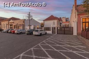 [P21] Intrarea în curtea pensiunii - nevotabilă » foto by Mitica49 <span class="label label-default labelC_thin small">NEVOTABILĂ</span>