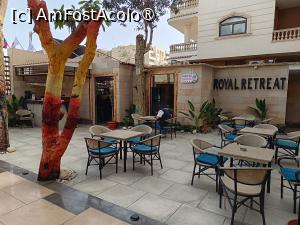 [P03] Giza, Egipt, „Pyramids Spiritual Gate” Hotel, Agenția de Turism „Multi Choice Travel” și Terasa din Curte » foto by mprofeanu
 - 
<span class="allrVoted glyphicon glyphicon-heart hidden" id="av1519592"></span>
<a class="m-l-10 hidden" id="sv1519592" onclick="voting_Foto_DelVot(,1519592,29265)" role="button">șterge vot <span class="glyphicon glyphicon-remove"></span></a>
<a id="v91519592" class=" c-red"  onclick="voting_Foto_SetVot(1519592)" role="button"><span class="glyphicon glyphicon-heart-empty"></span> <b>LIKE</b> = Votează poza</a> <img class="hidden"  id="f1519592W9" src="/imagini/loader.gif" border="0" /><span class="AjErrMes hidden" id="e1519592ErM"></span>