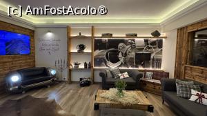 [P05] Vötter’s Hotel -receptia » foto by Mika
 - 
<span class="allrVoted glyphicon glyphicon-heart hidden" id="av1521888"></span>
<a class="m-l-10 hidden" id="sv1521888" onclick="voting_Foto_DelVot(,1521888,29282)" role="button">șterge vot <span class="glyphicon glyphicon-remove"></span></a>
<a id="v91521888" class=" c-red"  onclick="voting_Foto_SetVot(1521888)" role="button"><span class="glyphicon glyphicon-heart-empty"></span> <b>LIKE</b> = Votează poza</a> <img class="hidden"  id="f1521888W9" src="/imagini/loader.gif" border="0" /><span class="AjErrMes hidden" id="e1521888ErM"></span>