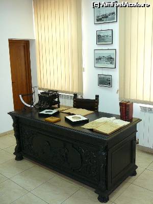 [P11] Sala 2: Biroul şi obiectele din dotare » foto by Claudiu U.
 - 
<span class="allrVoted glyphicon glyphicon-heart hidden" id="av624195"></span>
<a class="m-l-10 hidden" id="sv624195" onclick="voting_Foto_DelVot(,624195,29287)" role="button">șterge vot <span class="glyphicon glyphicon-remove"></span></a>
<a id="v9624195" class=" c-red"  onclick="voting_Foto_SetVot(624195)" role="button"><span class="glyphicon glyphicon-heart-empty"></span> <b>LIKE</b> = Votează poza</a> <img class="hidden"  id="f624195W9" src="/imagini/loader.gif" border="0" /><span class="AjErrMes hidden" id="e624195ErM"></span>