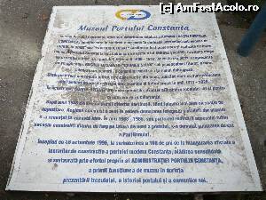 [P32] Placa ce ar fi trebuit să fie pusă la vedere dar care 'zace' aruncată pe jos » foto by Claudiu U.
 - 
<span class="allrVoted glyphicon glyphicon-heart hidden" id="av624216"></span>
<a class="m-l-10 hidden" id="sv624216" onclick="voting_Foto_DelVot(,624216,29287)" role="button">șterge vot <span class="glyphicon glyphicon-remove"></span></a>
<a id="v9624216" class=" c-red"  onclick="voting_Foto_SetVot(624216)" role="button"><span class="glyphicon glyphicon-heart-empty"></span> <b>LIKE</b> = Votează poza</a> <img class="hidden"  id="f624216W9" src="/imagini/loader.gif" border="0" /><span class="AjErrMes hidden" id="e624216ErM"></span>