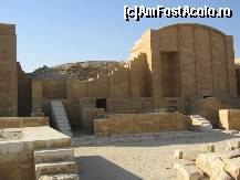 [P10] Templu si alte constructii din cadrul complexului de la Saqqara » foto by nicoletass
 - 
<span class="allrVoted glyphicon glyphicon-heart hidden" id="av222241"></span>
<a class="m-l-10 hidden" id="sv222241" onclick="voting_Foto_DelVot(,222241,29302)" role="button">șterge vot <span class="glyphicon glyphicon-remove"></span></a>
<a id="v9222241" class=" c-red"  onclick="voting_Foto_SetVot(222241)" role="button"><span class="glyphicon glyphicon-heart-empty"></span> <b>LIKE</b> = Votează poza</a> <img class="hidden"  id="f222241W9" src="/imagini/loader.gif" border="0" /><span class="AjErrMes hidden" id="e222241ErM"></span>