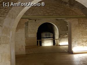 [P22] Necropola Saqqara, Serapeum, Cameră cu sarcofag » foto by mprofeanu
 - 
<span class="allrVoted glyphicon glyphicon-heart hidden" id="av1525345"></span>
<a class="m-l-10 hidden" id="sv1525345" onclick="voting_Foto_DelVot(,1525345,29302)" role="button">șterge vot <span class="glyphicon glyphicon-remove"></span></a>
<a id="v91525345" class=" c-red"  onclick="voting_Foto_SetVot(1525345)" role="button"><span class="glyphicon glyphicon-heart-empty"></span> <b>LIKE</b> = Votează poza</a> <img class="hidden"  id="f1525345W9" src="/imagini/loader.gif" border="0" /><span class="AjErrMes hidden" id="e1525345ErM"></span>