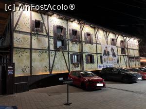 [P01] Restaurant Casa Romnească Otopeni » foto by AZE
 - 
<span class="allrVoted glyphicon glyphicon-heart hidden" id="av1537498"></span>
<a class="m-l-10 hidden" id="sv1537498" onclick="voting_Foto_DelVot(,1537498,29303)" role="button">șterge vot <span class="glyphicon glyphicon-remove"></span></a>
<a id="v91537498" class=" c-red"  onclick="voting_Foto_SetVot(1537498)" role="button"><span class="glyphicon glyphicon-heart-empty"></span> <b>LIKE</b> = Votează poza</a> <img class="hidden"  id="f1537498W9" src="/imagini/loader.gif" border="0" /><span class="AjErrMes hidden" id="e1537498ErM"></span>