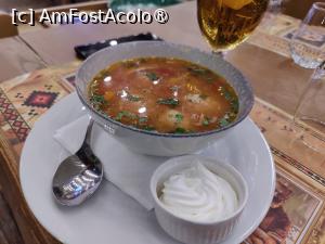 [P04] Casa Românească; ciorbă de perișoare » foto by crismis
 - 
<span class="allrVoted glyphicon glyphicon-heart hidden" id="av1487571"></span>
<a class="m-l-10 hidden" id="sv1487571" onclick="voting_Foto_DelVot(,1487571,29303)" role="button">șterge vot <span class="glyphicon glyphicon-remove"></span></a>
<a id="v91487571" class=" c-red"  onclick="voting_Foto_SetVot(1487571)" role="button"><span class="glyphicon glyphicon-heart-empty"></span> <b>LIKE</b> = Votează poza</a> <img class="hidden"  id="f1487571W9" src="/imagini/loader.gif" border="0" /><span class="AjErrMes hidden" id="e1487571ErM"></span>