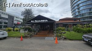 [P11] pe la restaurant » foto by robert
 - 
<span class="allrVoted glyphicon glyphicon-heart hidden" id="av1526733"></span>
<a class="m-l-10 hidden" id="sv1526733" onclick="voting_Foto_DelVot(,1526733,29311)" role="button">șterge vot <span class="glyphicon glyphicon-remove"></span></a>
<a id="v91526733" class=" c-red"  onclick="voting_Foto_SetVot(1526733)" role="button"><span class="glyphicon glyphicon-heart-empty"></span> <b>LIKE</b> = Votează poza</a> <img class="hidden"  id="f1526733W9" src="/imagini/loader.gif" border="0" /><span class="AjErrMes hidden" id="e1526733ErM"></span>